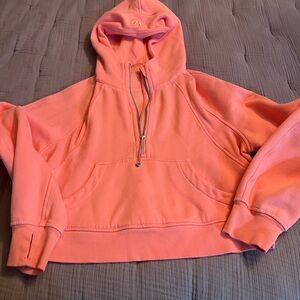 Lululemon scuba cropped Hoodie